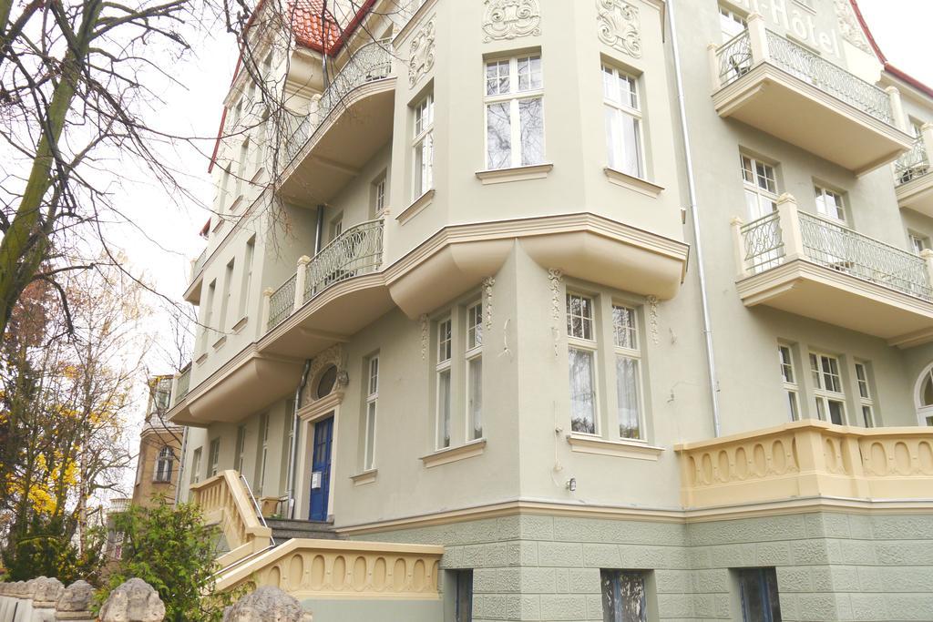 Pensjonat Eden Ξενοδοχείο Σόποτ Εξωτερικό φωτογραφία